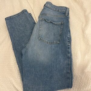 Old Navy Ripped jean